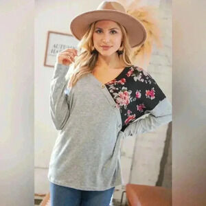Grey & Black Floral Surplice Button Knit Top